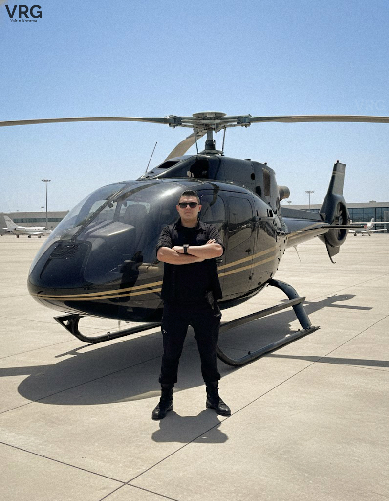 VRG Yakın Koruma VIP hava ulaşımı ve profesyonel helikopter kiralama hizmeti veren güvenlik görevlisi.